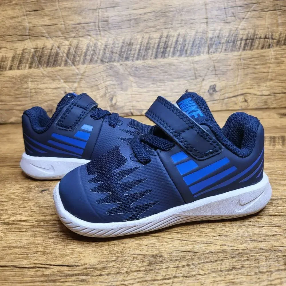Nike Star Runner blue low top no tie sneaker sz 4 child